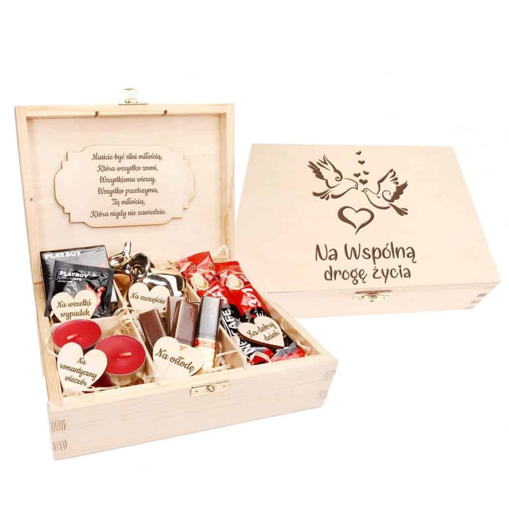 Niezbędnik Drewniane pudełko skrzynka dla nowożeńców na ślub